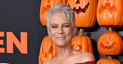 pictures of jamie lee curtis naked|Naked and unafraid: Jamie Lee Curtis, 63, goes nude on social。